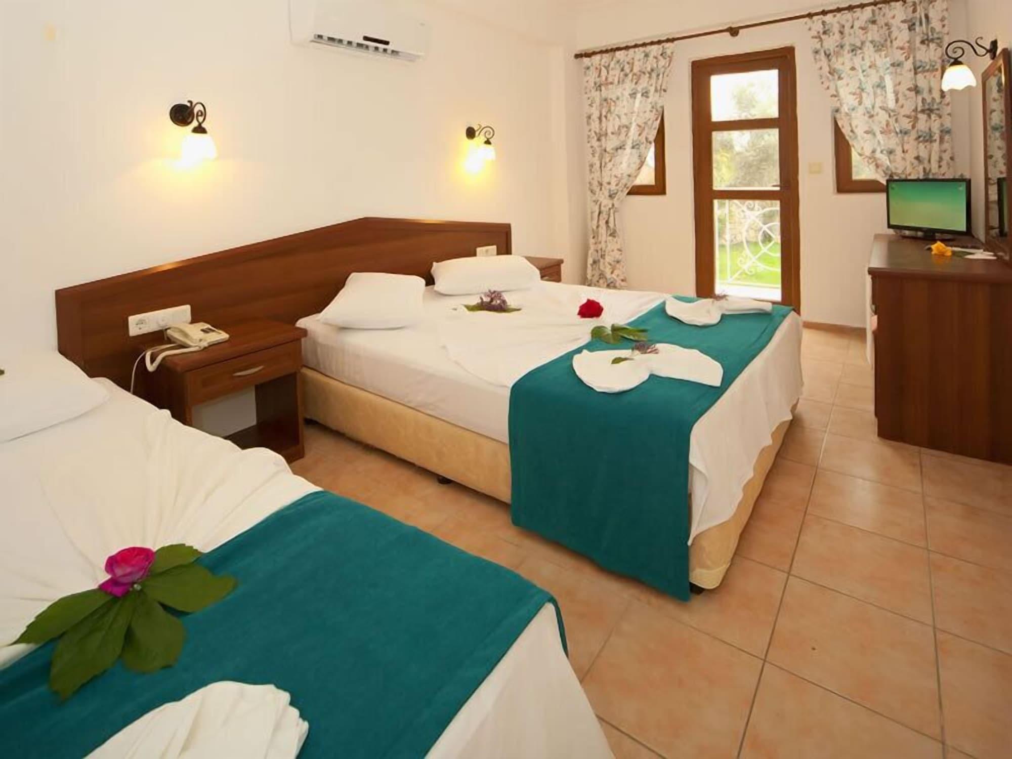 White Hotel Oludeniz Bagian luar foto