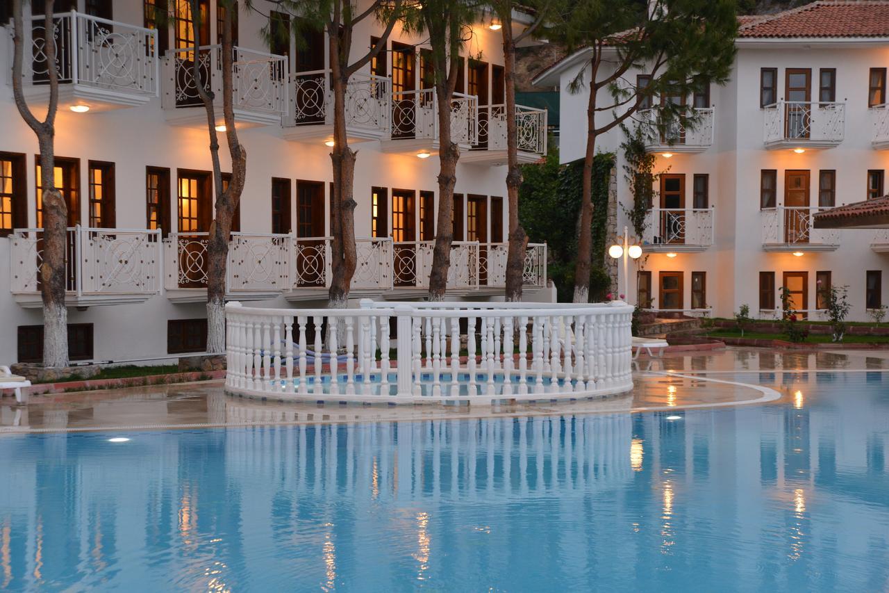 White Hotel Oludeniz Bagian luar foto