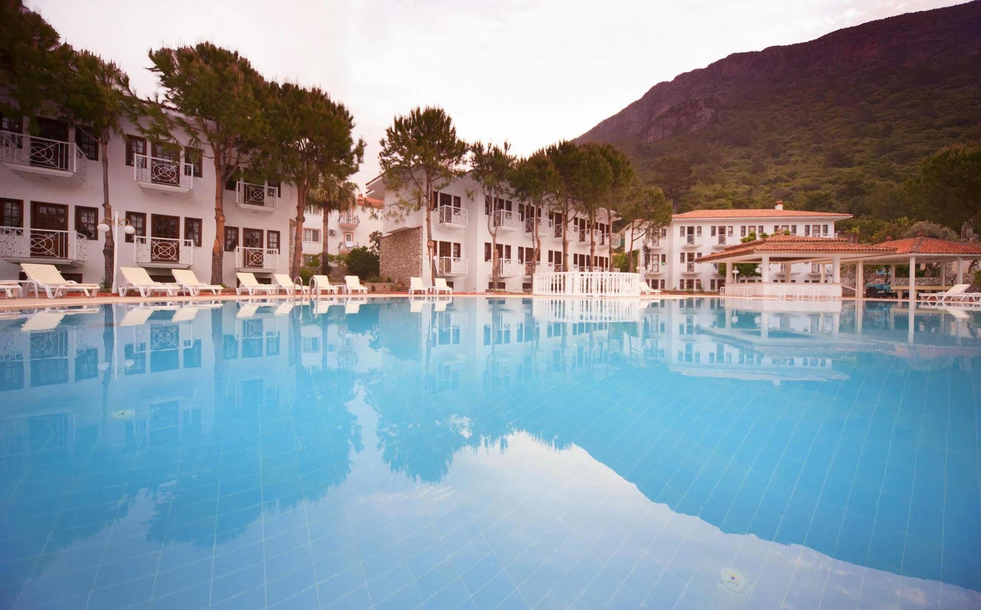 White Hotel Oludeniz Bagian luar foto