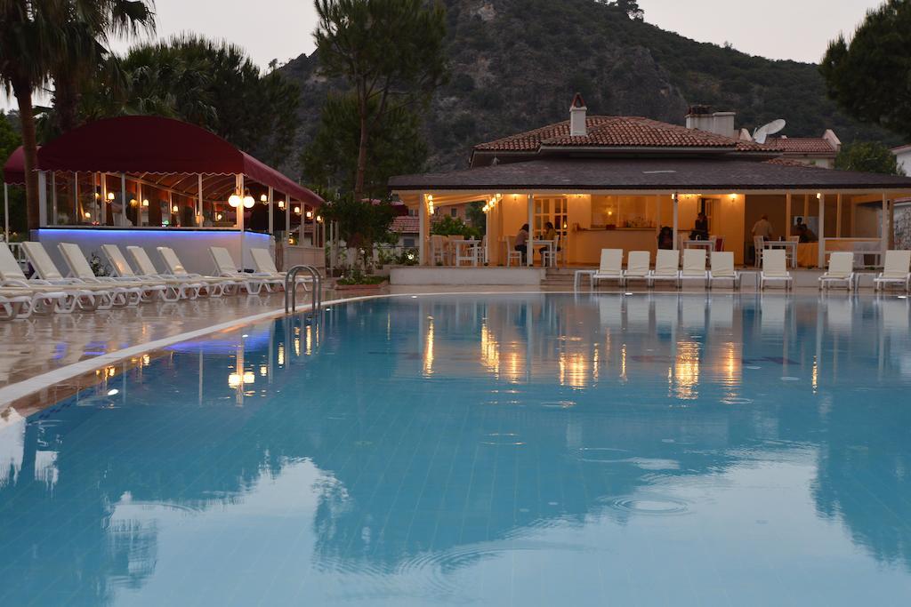 White Hotel Oludeniz Bagian luar foto
